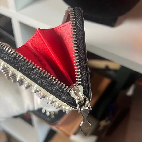 Authentic Christian Louboutin Metallic Compact Zip Card Wallet - Picture 4 of 8